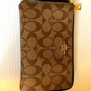 Coach brown/tan wristlet